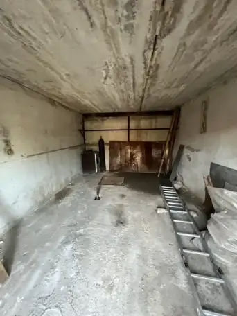 Гараж с новой кровлей !, Улица Кенжебек Кумисбеков, 3/2а, фотография 5