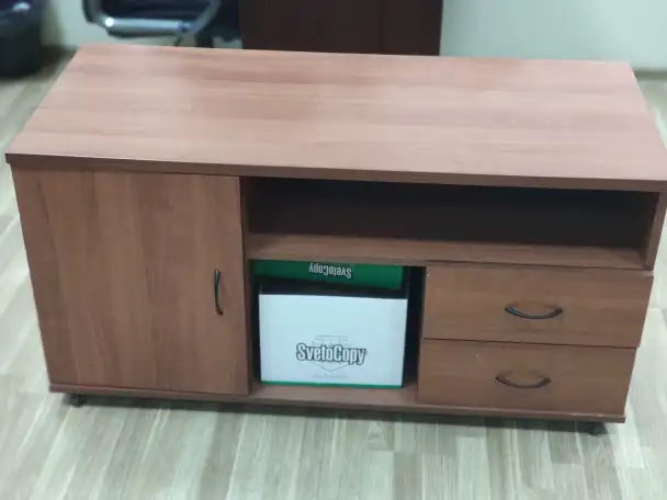 Продам тумбу офисную широкую бу на колёсах, фотография 1