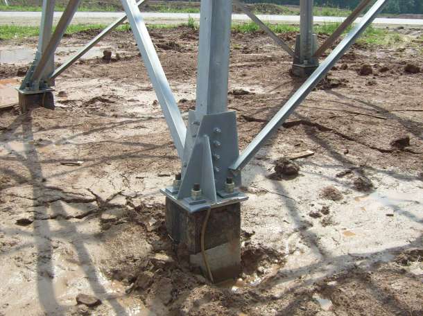 Опоры ЛЭП металлические, фотография 5