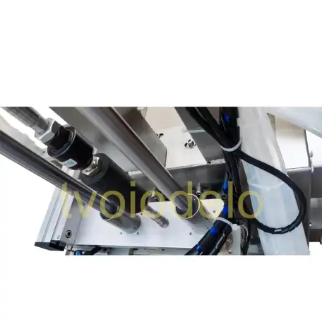 Автоматическая настольная машина розлива ADF-4p, фотография 2