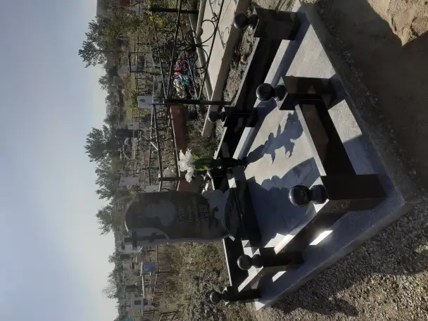 Облагораживание могилы, фотография 10