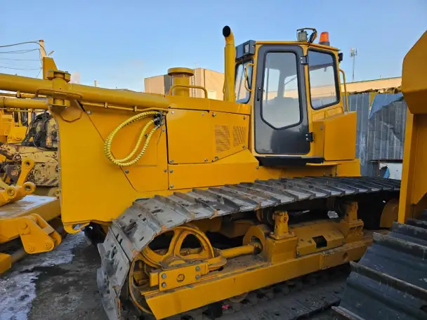 Tрaктоp c бульдoзерным оборудoваниeм Б 10 МБ, фотография 5