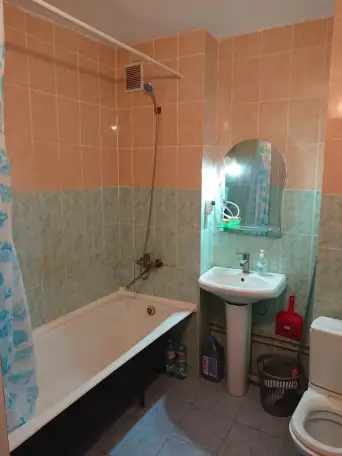 Продам 2-х комнатную квартиру, 3А микрорайон, дом 15/2, вдоль центральной дороги, фотография 1