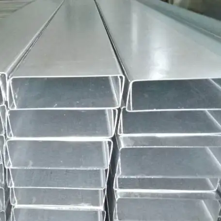 Профиль оцинкованный, фотография 1