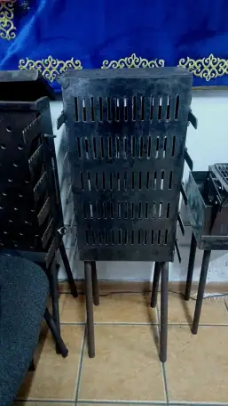 Продам вертикальный мангал, фотография 1