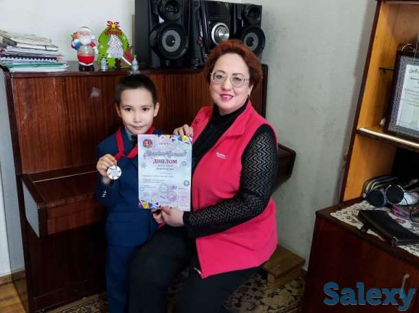 Фортепиано и вокал, фотография 1