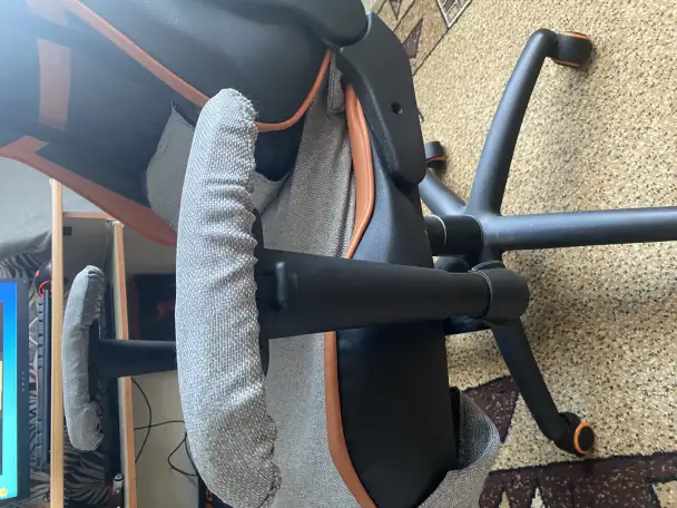 Компьютер  мышка кресло клава, фотография 10