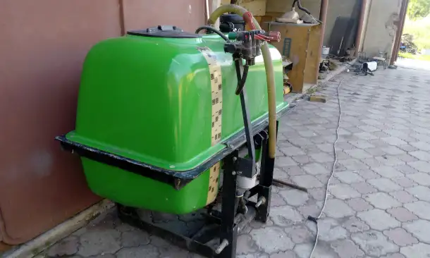 Продам опрыскиватель, фотография 2