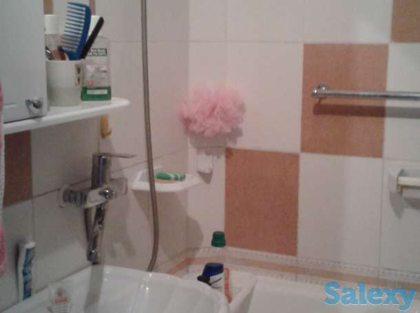 ОТ СОБСТВЕННИКА. Продаем 3 комнатную квартиру по Наб. Славского 22, фотография 3