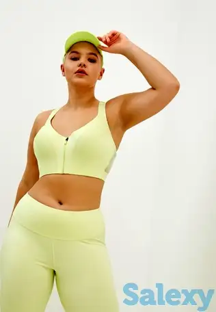 Топ спортивный adidas originals, фотография 1