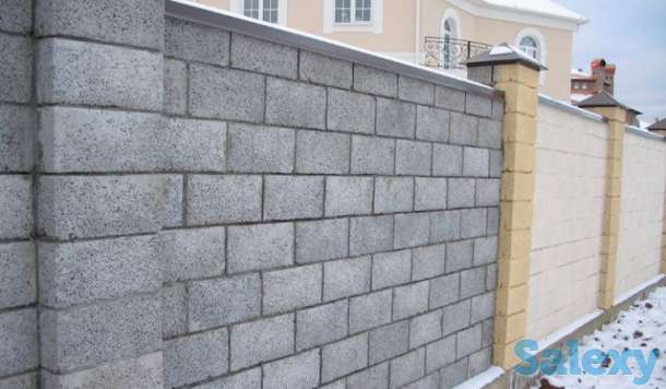 Строительство забора из блоков, фотография 1