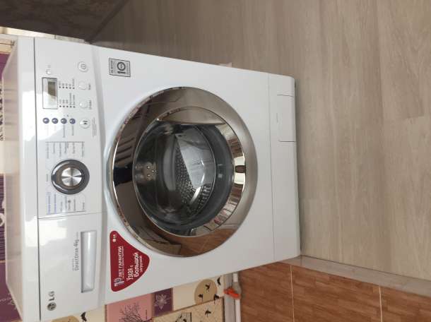 Стиральная машина в отличном состоянии, пользовались год, фотография 2