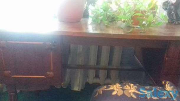 Стол на продажу, фотография 1