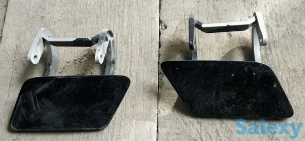 Заглушки на бампер под омыватели. Мерседес 221 кузов., фотография 1