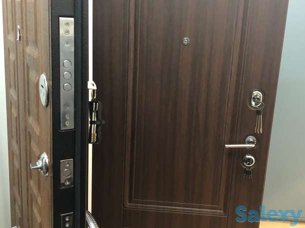 Входные металлические , утепленные двери, фотография 1