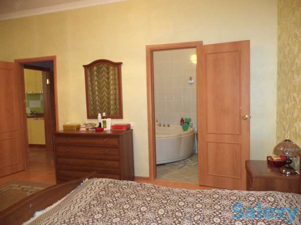 Продам 2-х комнатную квартиру на главной площади страны, фотография 7