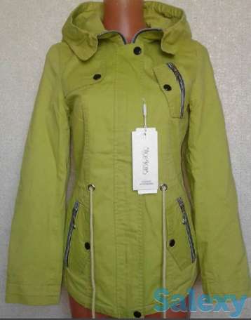 Распродажа осенней и зимней женской одежды., фотография 1