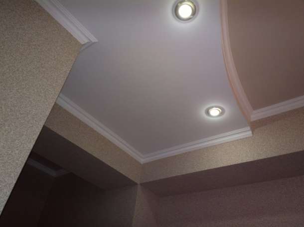 Замена электропроводки. Штукатурка. Левкас. Галтели. Покраска. Прокатка. Обои. Розетки. Ламинат. Линолеум.Плинтуса., фотография 2