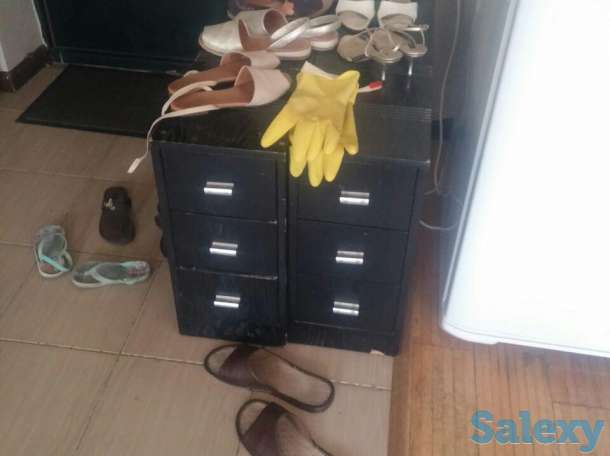 Стол + шкаф+тумбы, фотография 2