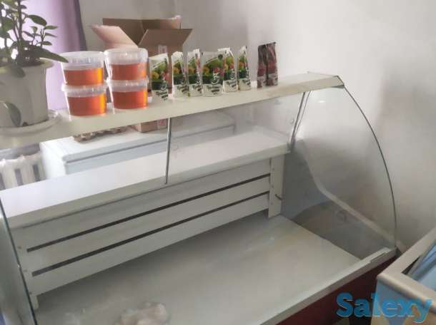 Витринный холодильник, фотография 1