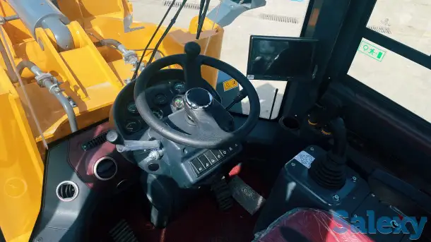 Фронтальный погрузчик ZL50NK с усиленной рамой карьерного типа, фотография 4