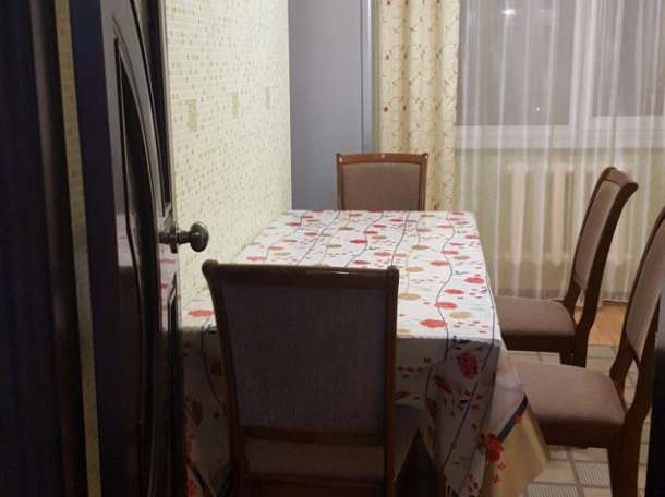 Посуточно сдам 3-х ком.квартиру , Момышулы 14, фотография 3