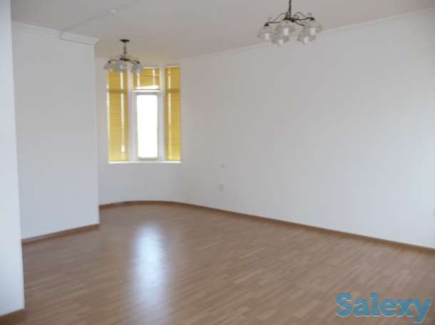 ПРОДАМ ОФИС В ЦЕНТРЕ АКТАУ, 8 микрорайон 27 дом, фотография 9