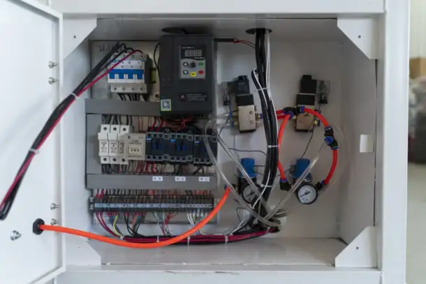 Кромкооблицовочный станок автоматический DM 130, фотография 11