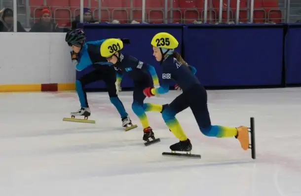 Секция шорт-трека в Алматы - БЕСПЛАТНО!!! дети 7-11 лет, фотография 1