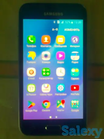 смартфон Samsung Galaxy J1, фотография 1