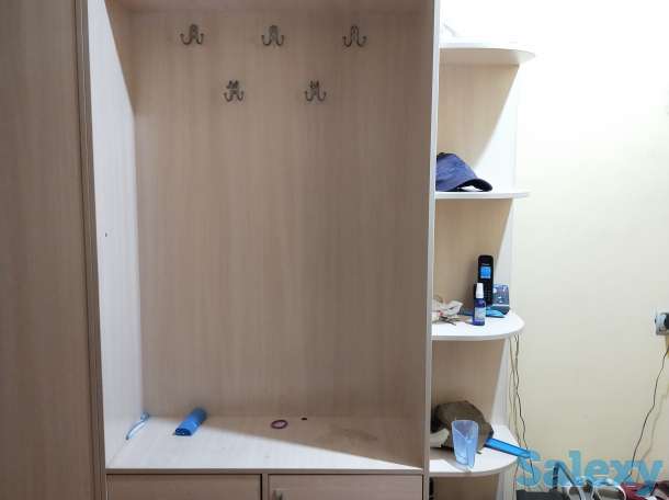 Срочно продаю прихожую и кухонные шкафы, фотография 1