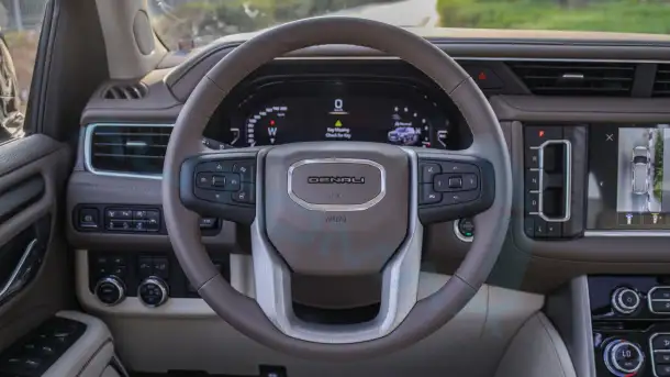 GMC Yukon Denali, фотография 5