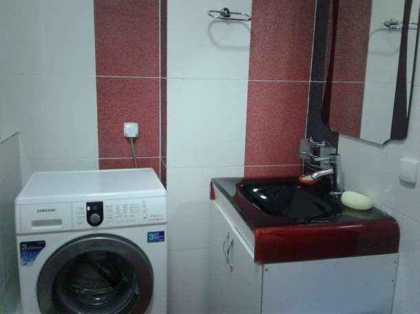 Посуточно сдам 3-х ком.квартиру , Момышулы 14, фотография 10