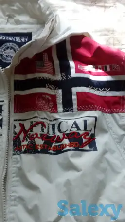 продам весене-летнюю куртку ветровка, фотография 4