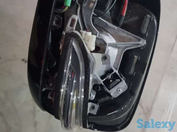 Продается зеркло на Lexus 570, левая сторона, фотография 2