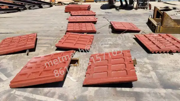 Плита дробящая для щековой дробилки СМД107,108,109,111,117,118, фотография 1