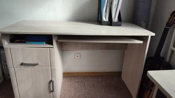 Стол рабочий, фотография 1