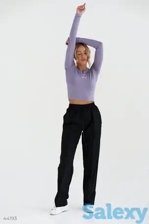 Черные брюки со стрелками, фотография 1