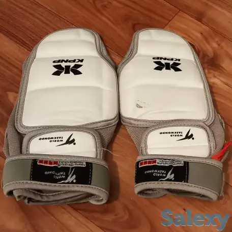 Электронные носки для тхэквандо, фотография 1