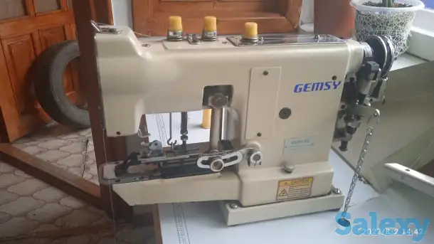 Пуговичная промышленная машинка, фотография 3