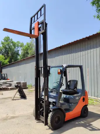 Вилочный погрузчик Toyota 8FG15 из Японии, фотография 3