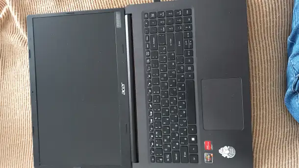 Ноутбук Acer Extensa 15.6  8 Гб  SSD 256 Гб, фотография 2