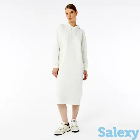 Женское длинное платье lacoste с капюшоном, фотография 1