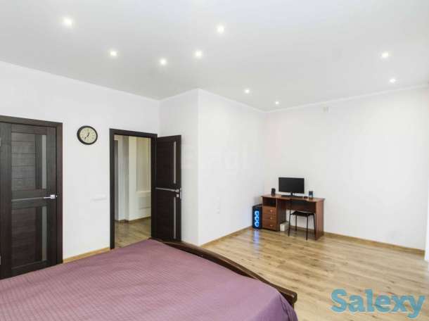 Шикарная квартира 95 кв. Россия г. Омск центр города, фотография 6