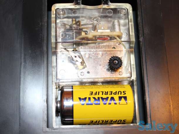 Настенные часы Янтарь механические на батарейках, фотография 5