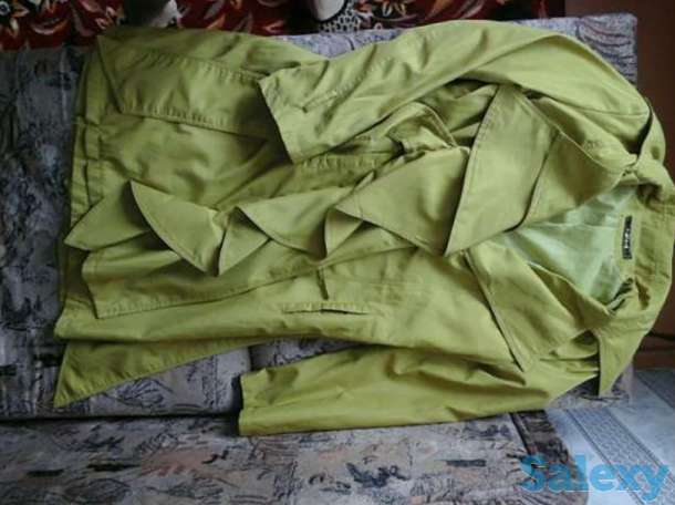 Плащ. весна 3000, фотография 1