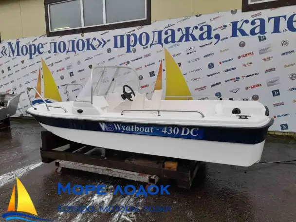 Wyatboat-430 DC тримаран в наличии, фотография 4