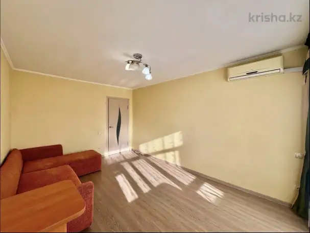 Тихая, теплая, солнечная 3-х комнатная квартира, фотография 4