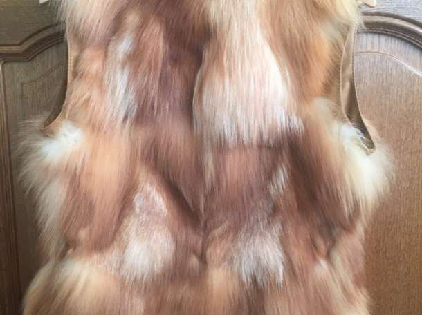 Продается меховая жилетка из меха лисы., фотография 1