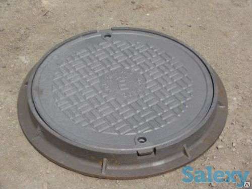 Люк чугунный легкий канализационный, фотография 1